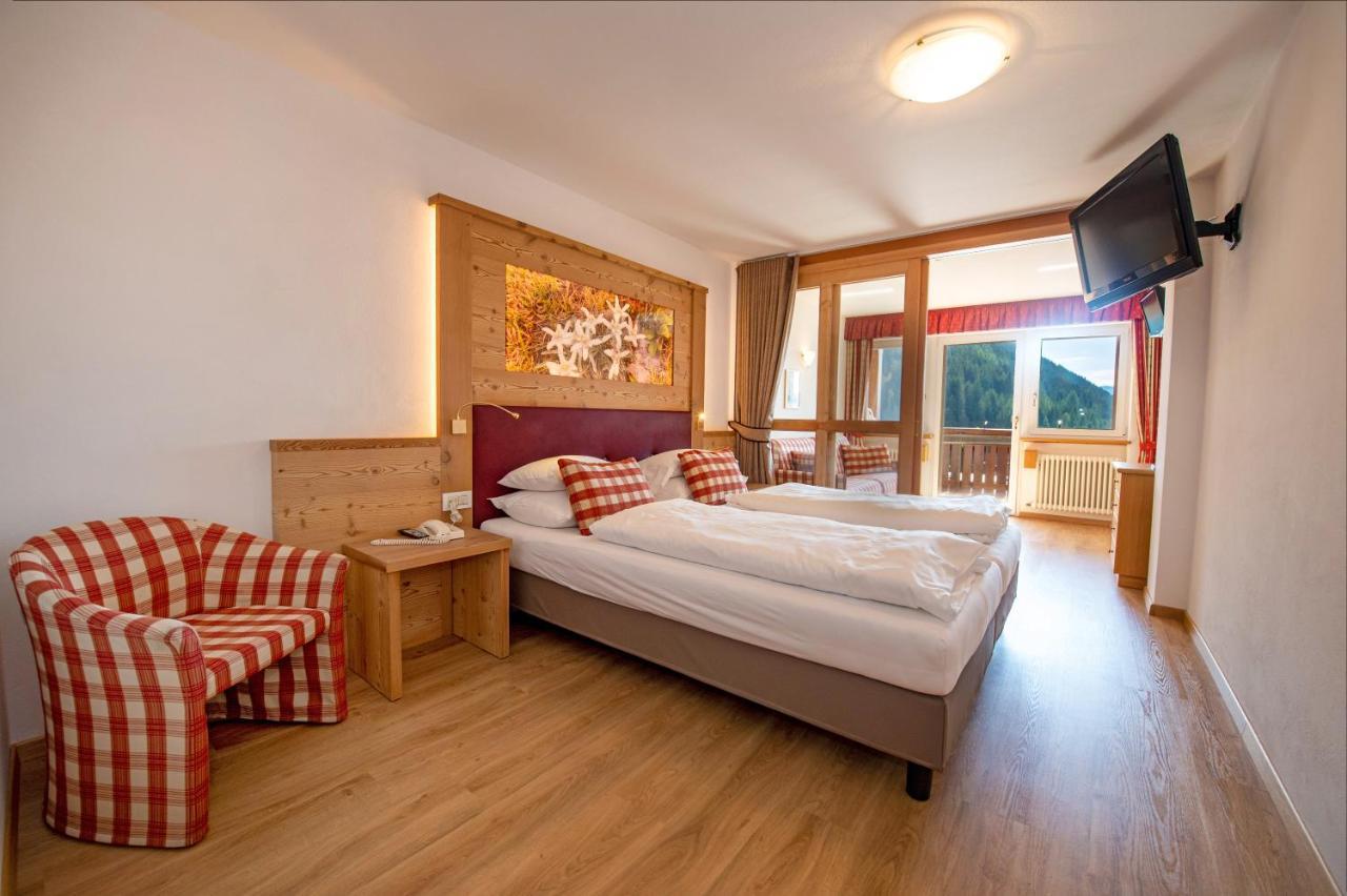 Astor Suites B&B Selva di Val Gardena Exterior photo