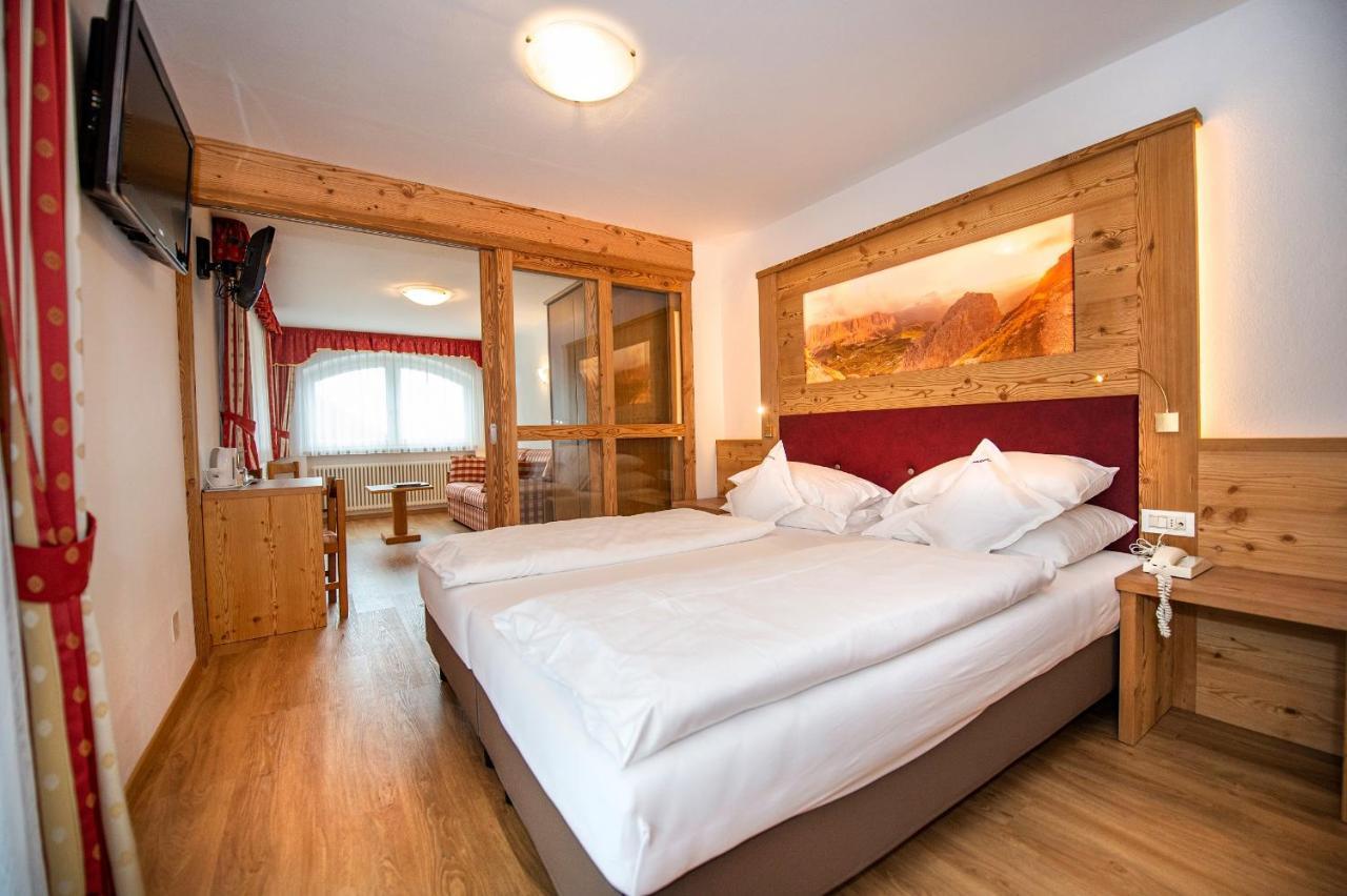 Astor Suites B&B Selva di Val Gardena Exterior photo