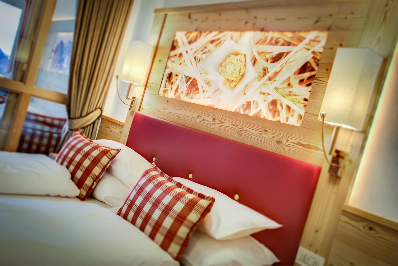 Astor Suites B&B Selva di Val Gardena Exterior photo