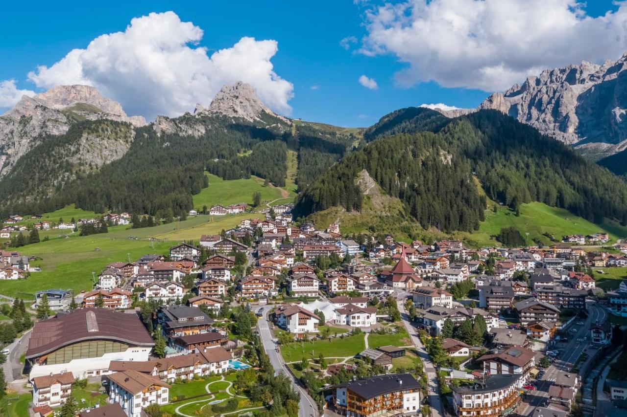 Astor Suites B&B Selva di Val Gardena Exterior photo